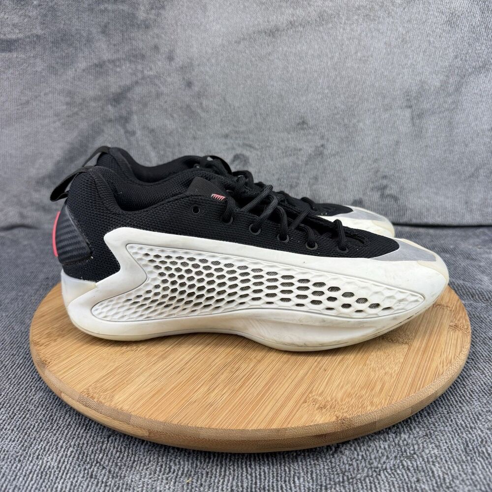 Adidas Basketball Shoes Mens Size 8 Black White Low Top Mesh Sneakers Lightboost
